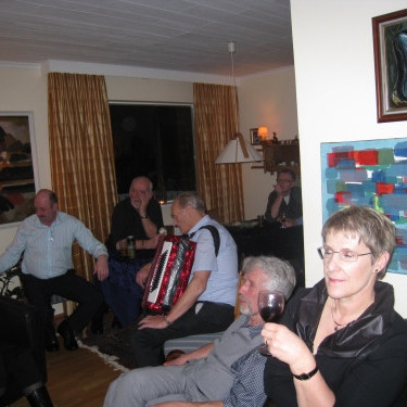 6aa950539e20c01e4da4e70f6f8b16ce