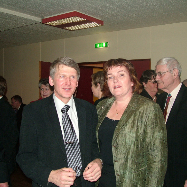 386486f790ffc082e0c4a155674e5804