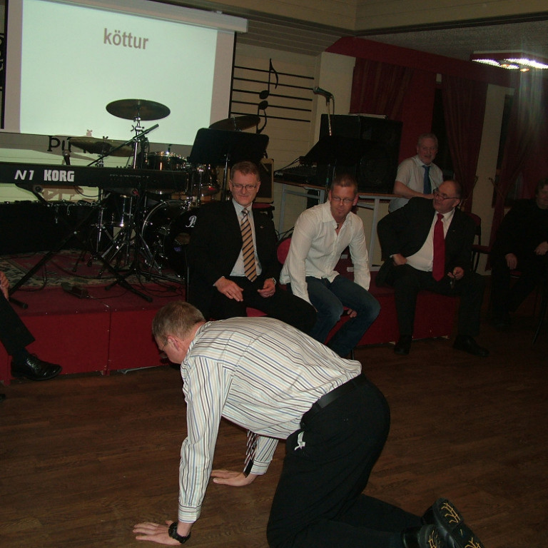 7f5ada7c4a07ddcbf44efb972656d118