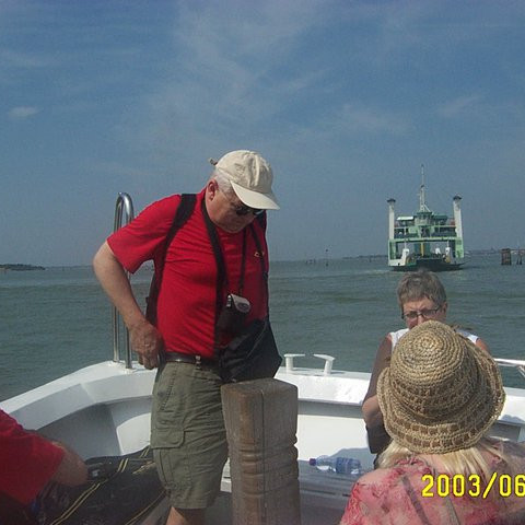 c2e0c0a88e0e9e458955e7dfc9566df4