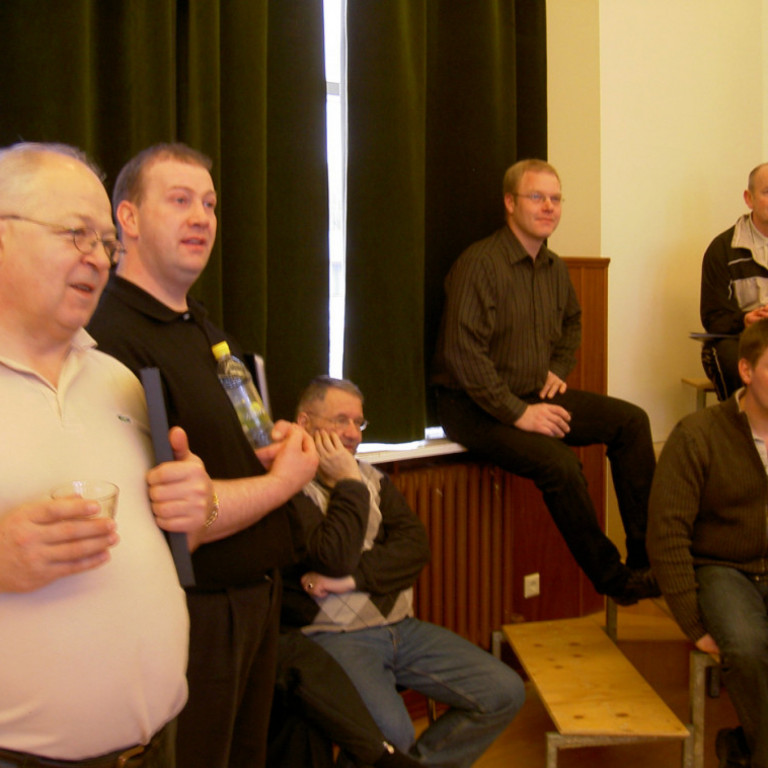 f71a3bc4c78750bc30a4c256b60dd68c