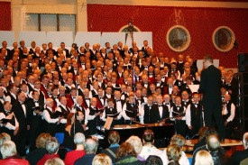 Valmar gyrðir sig í brók og stjórnar Förumannaflokkunum