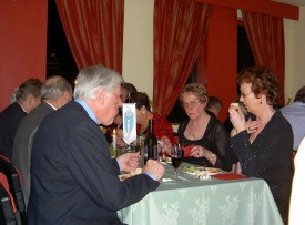 Jónas í góðra vina hóp