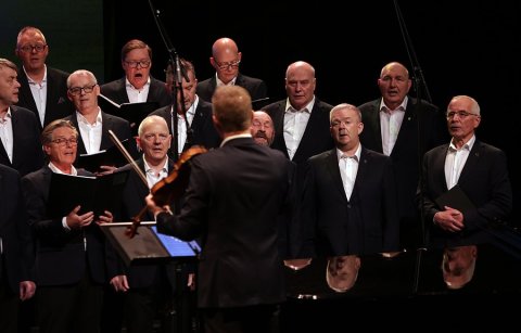 Karlakór Akureyrar Geysir fagnaði 100 ára afmæli